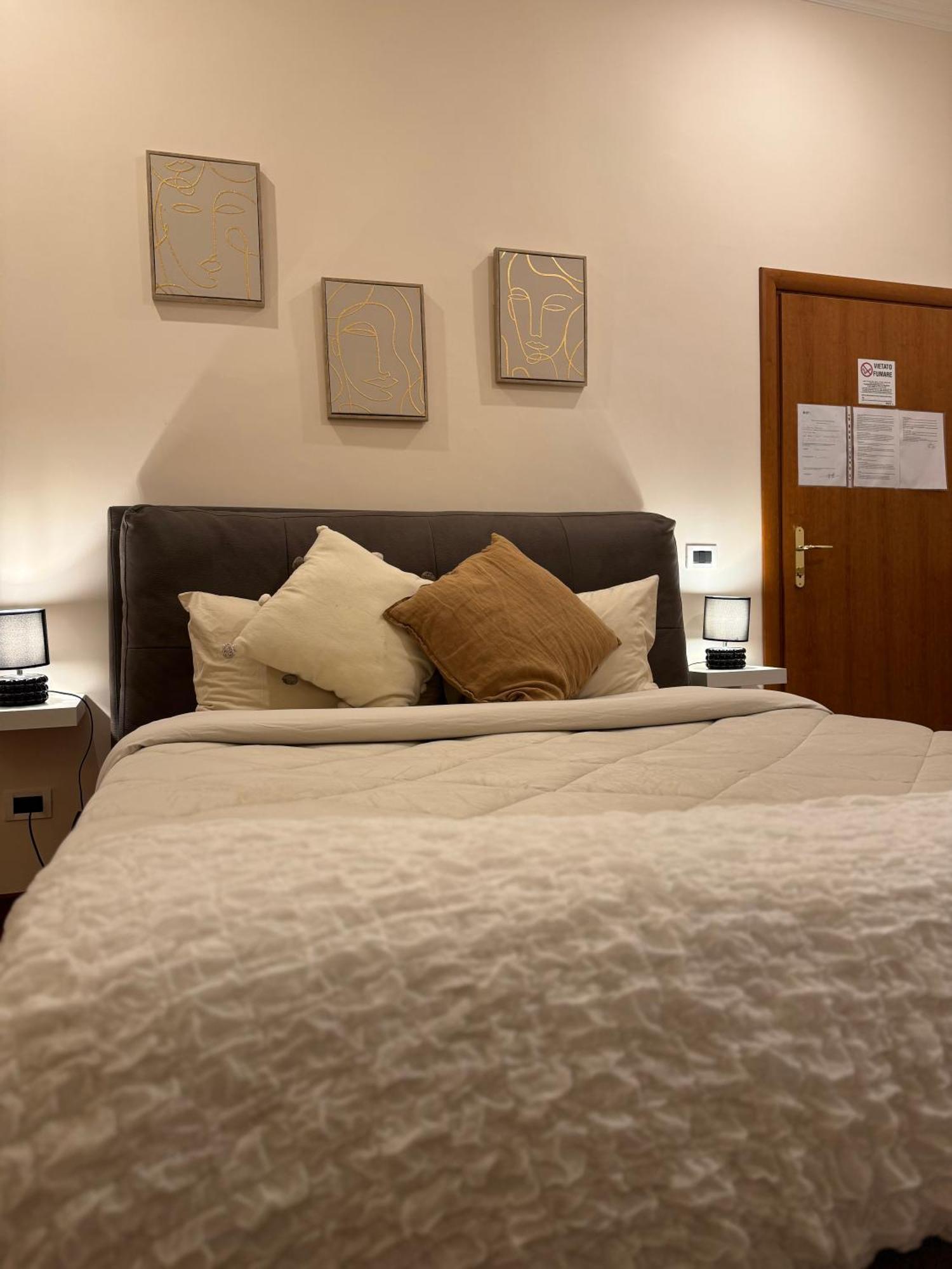 Vecchia Trastevere Bed And Breakfast Rome Extérieur photo